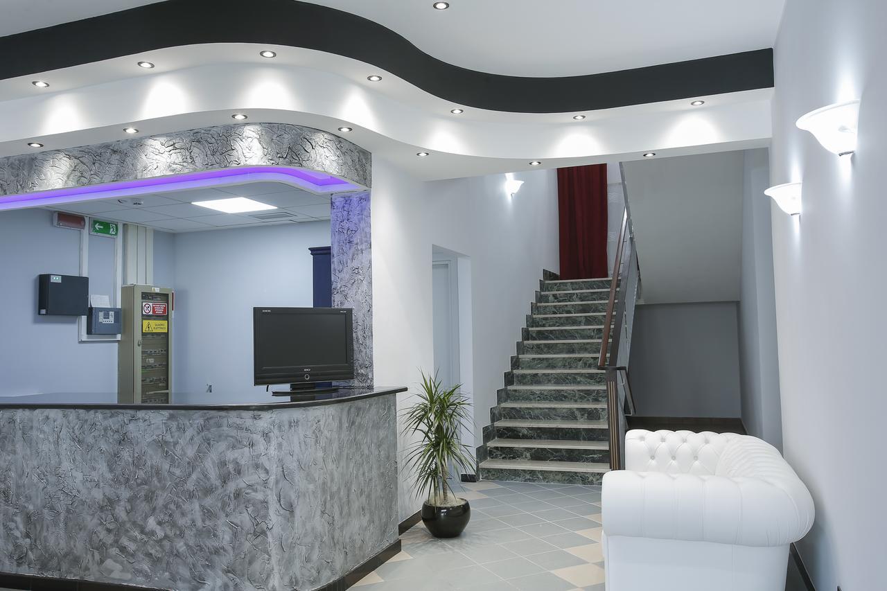 Alex & Lorenz Hotel Torvaianica Kültér fotó
